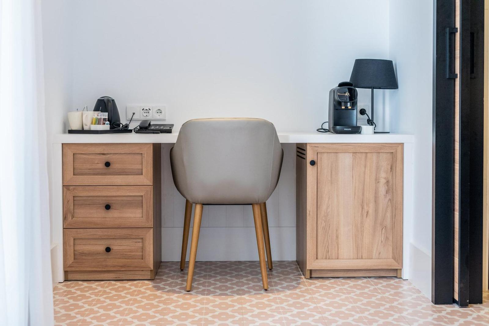 Neptuno Hotel & Spa 4 Sup Calella Room photo