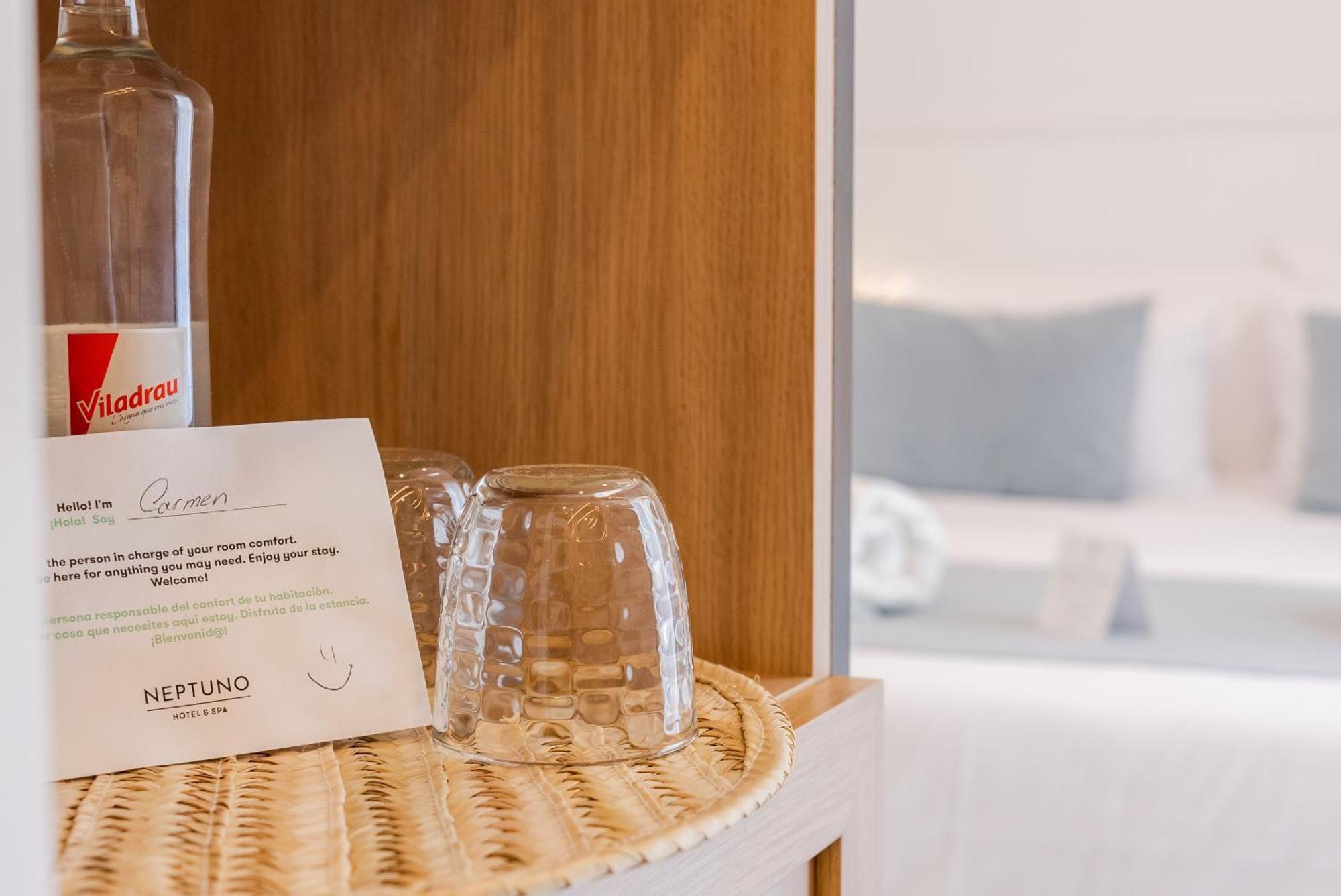 Neptuno Hotel & Spa 4 Sup Calella Room photo